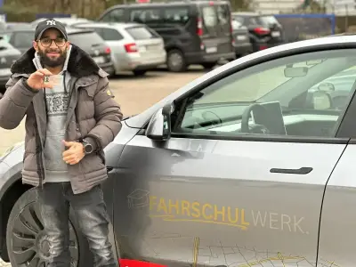 Bestandene Führerscheinprüfung bei Fahrschulwerk Kiel
